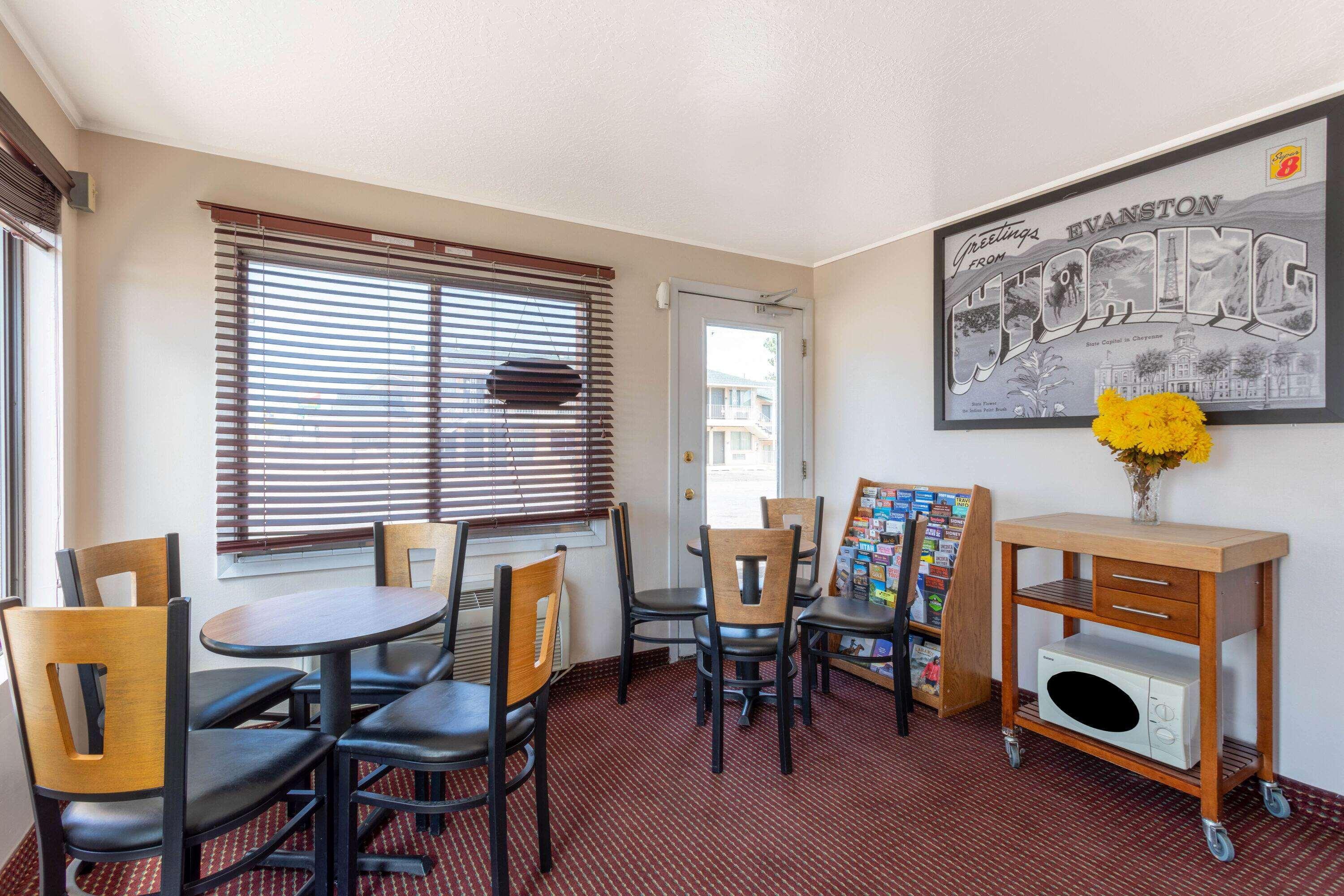 Super 8 By Wyndham Evanston Kültér fotó